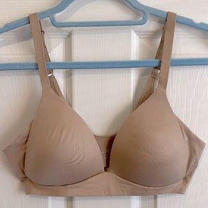 Aerie Real Sunnie Bra 32C Wireless Pull Over Nude